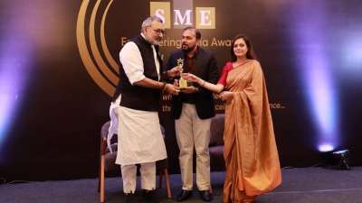 Altem-Technologies-Wins-SME-Empowering-India-Award-2024-for-Excellence-in-IT-Solutions.jpg