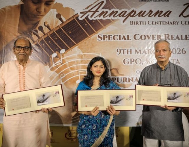 India-Post-releases-a-special-cover-to-commemorate-birth-centenary-of-legendary-musician-Annapurna-Devi.jpg