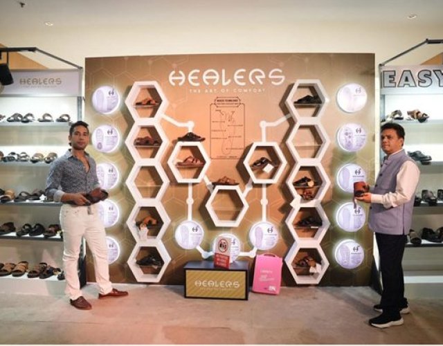 Liberty-Shoes-Unveils-Future-Ready-Footwear-Innovations-at-SS27-NCM-Meeting-in-Goa.jpg