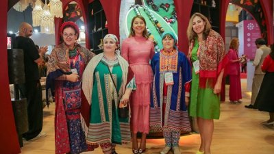 National-Centre-RUSSIA-offers-Moscow-showcase-for-Indian-products-at-INNOPROM-India.jpg