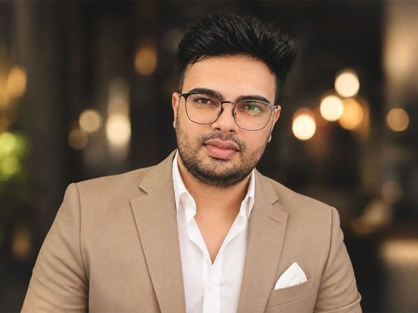 Varun-Ajay-Joshi-under-Space-of-The-Greats-Launch-a-New-Career-Intelligence-Movement.jpg